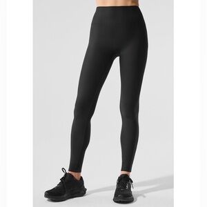 ALO YOGA AIRLIFT HIGH - WAIST SLEEK LEGGING - BLACK
